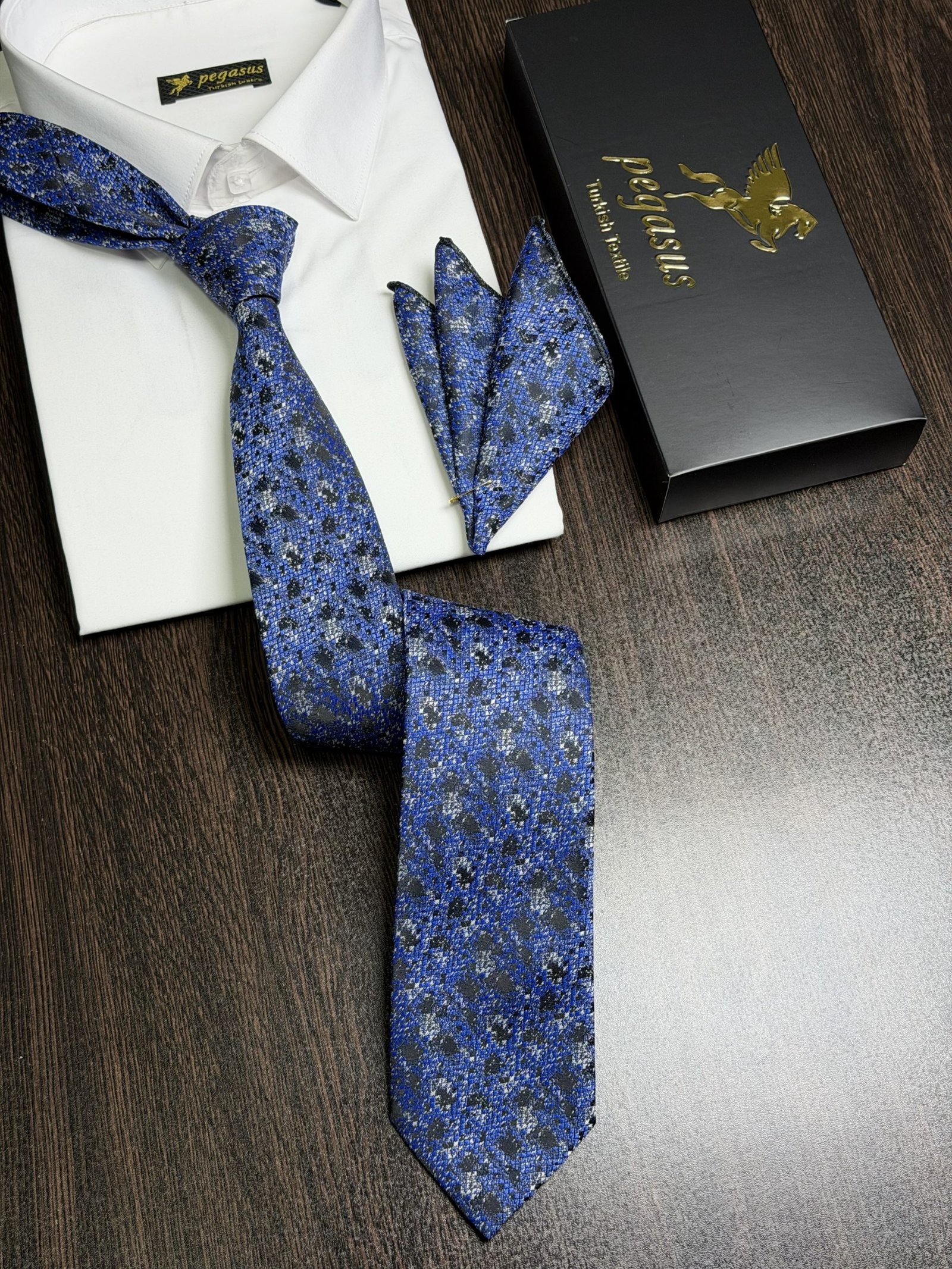 Pegasus Turkish Jacquard Tie - 7.5 cm - Image 2