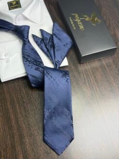 03- Navy waves Premium Turkish Tie Set 7.5 cm

Includes Matching Pocket Square & Luxury Gift Box