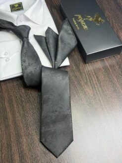 Dark Black Premium Turkish Tie Set 7.5 cm

Includes Matching Pocket Square & Luxury Gift Box