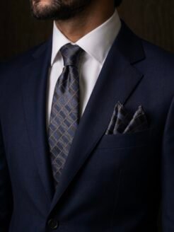 11- Navy Premium Turkish Tie Set 7.5 cm

Includes Matching Pocket Square & Luxury Gift Box
