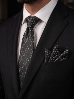 0- Black Premium Turkish Tie Set 7.5 cm

Includes Matching Pocket Square & Luxury Gift Box