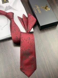 12- Burgundy Bloom Royale Premium Turkish Tie Set 7.5 cm
Includes Matching Pocket Square & Luxury Gift Box