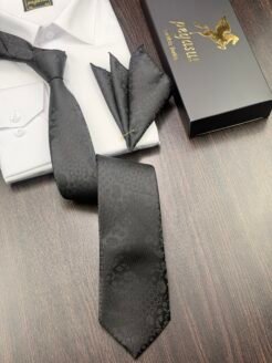 12- Dark Black Bloom Royale Premium Turkish Tie Set 7.5 cm
Includes Matching Pocket Square & Luxury Gift Box